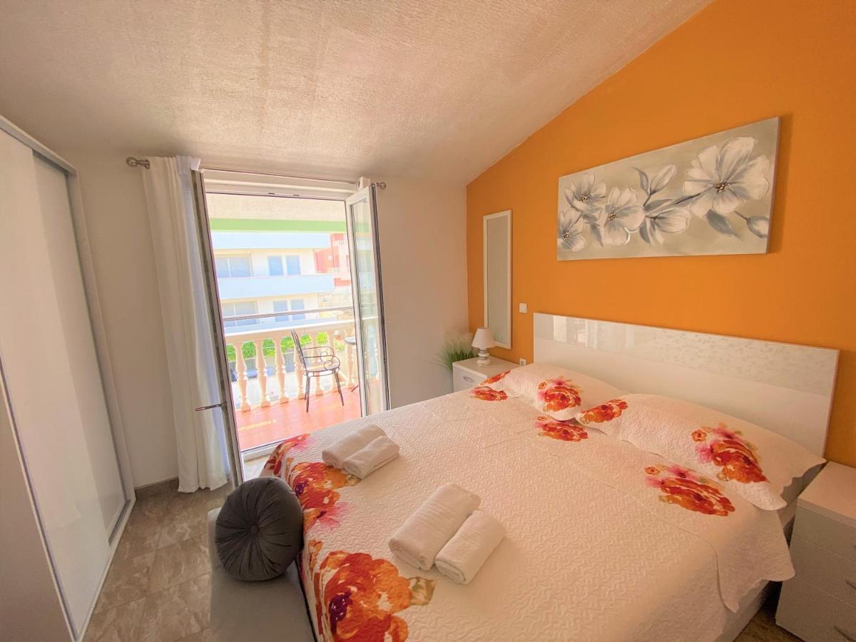 Apartment Beach Makarska Exterior photo